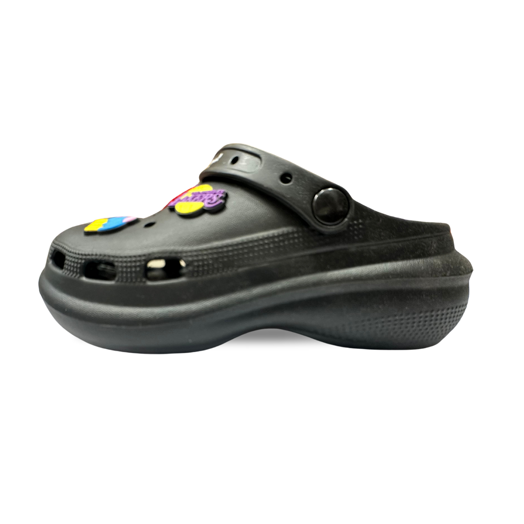 Aestify Women’s Black Clogs with Cute Charms – Comfy & Stylish Everyday Slip-Ons