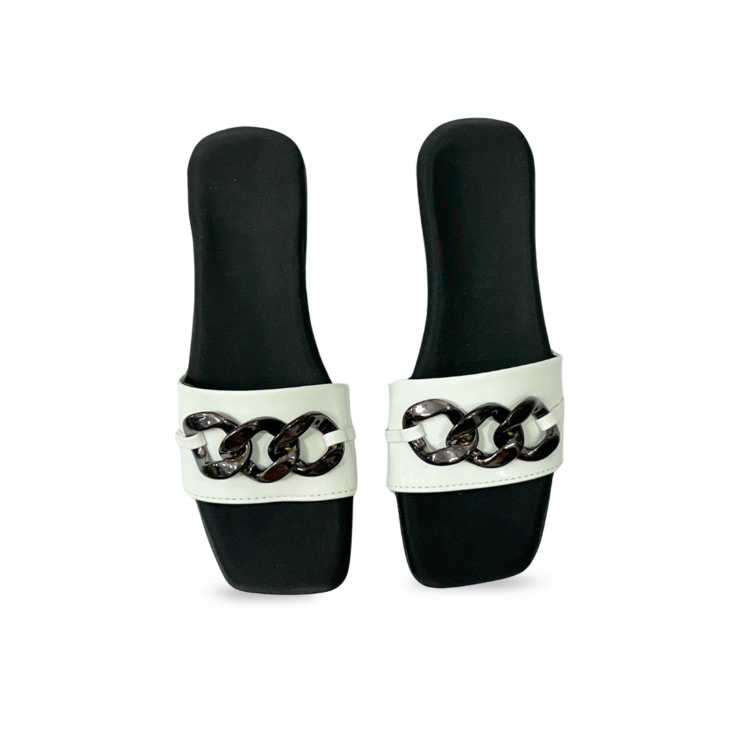 Aestify Women’s Black & White Chain Strap Slides – Elegant Slip-On Flats for Everyday Chic