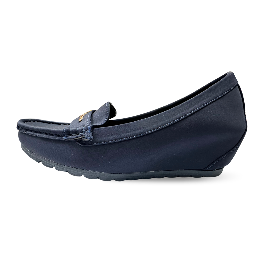 Aestify Women’s Navy Blue Loafers with Gold Accent – Slip-On Comfort Driving Flats for Daily Wear