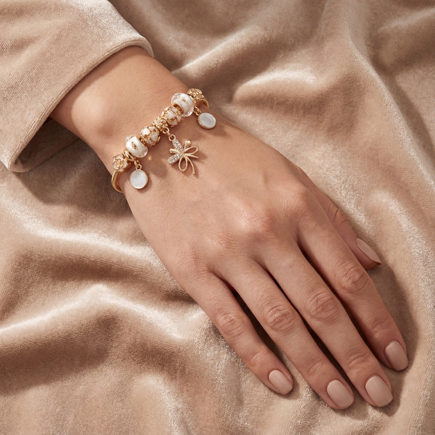 Aestify™ Crystal Bloom Charm Bracelet – 18K Gold Tone